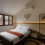 Armenian House By Iip