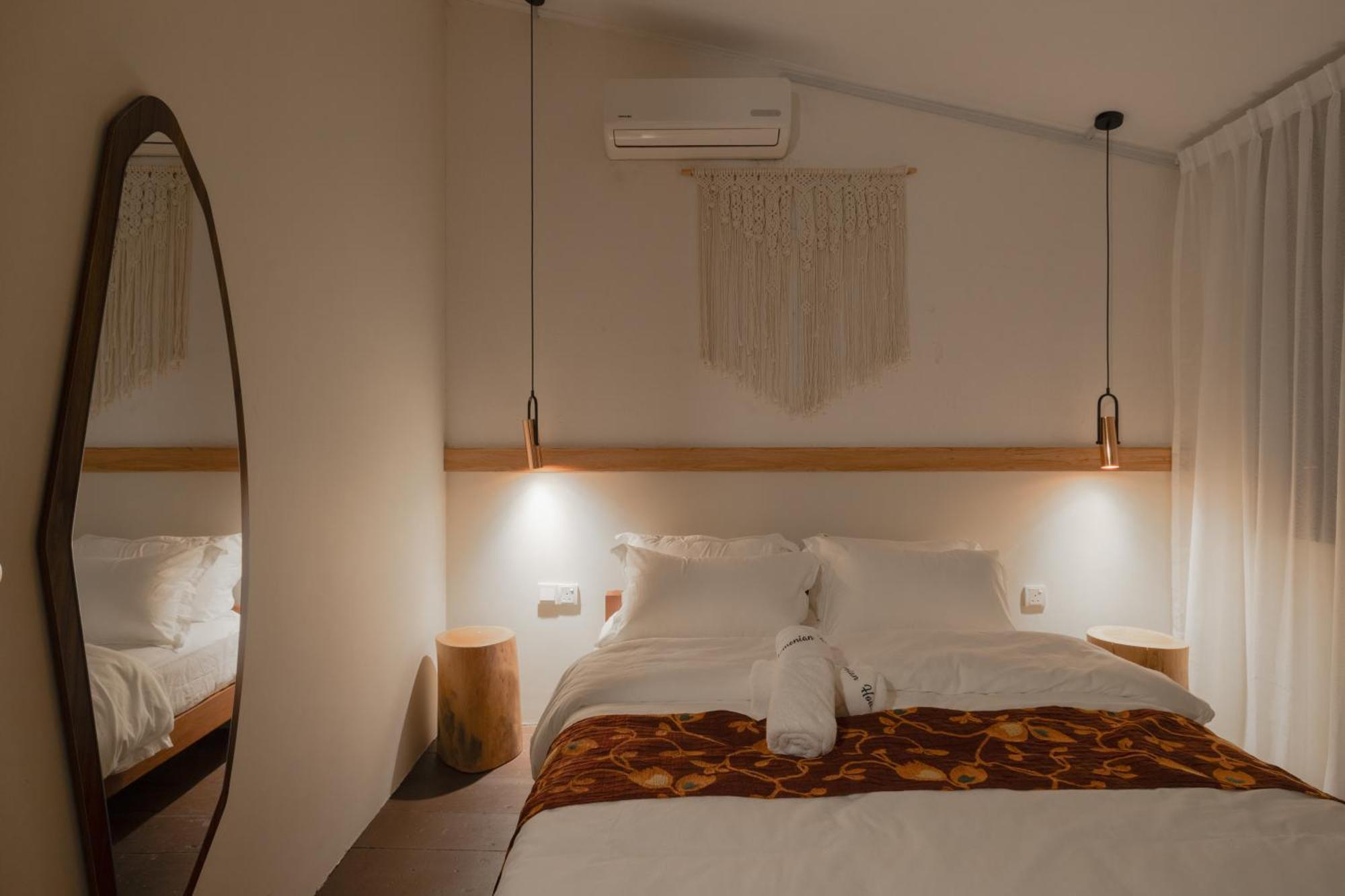 Hotel Armenian House By Iip