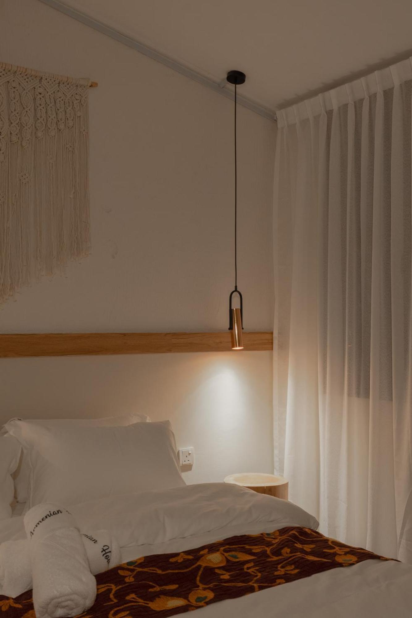 Hotel Armenian House By Iip